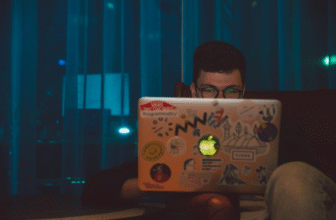 How to Build the Perfect Gaming Laptop Setup